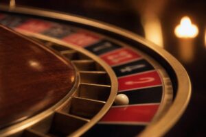 Roulette online – Kessel mit Kugel